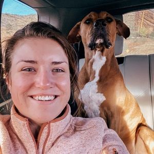 Meet your Posher, Robecca